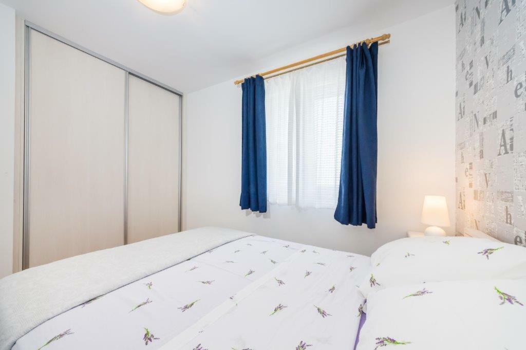 Apartmani Paradise Petrčane Extérieur photo