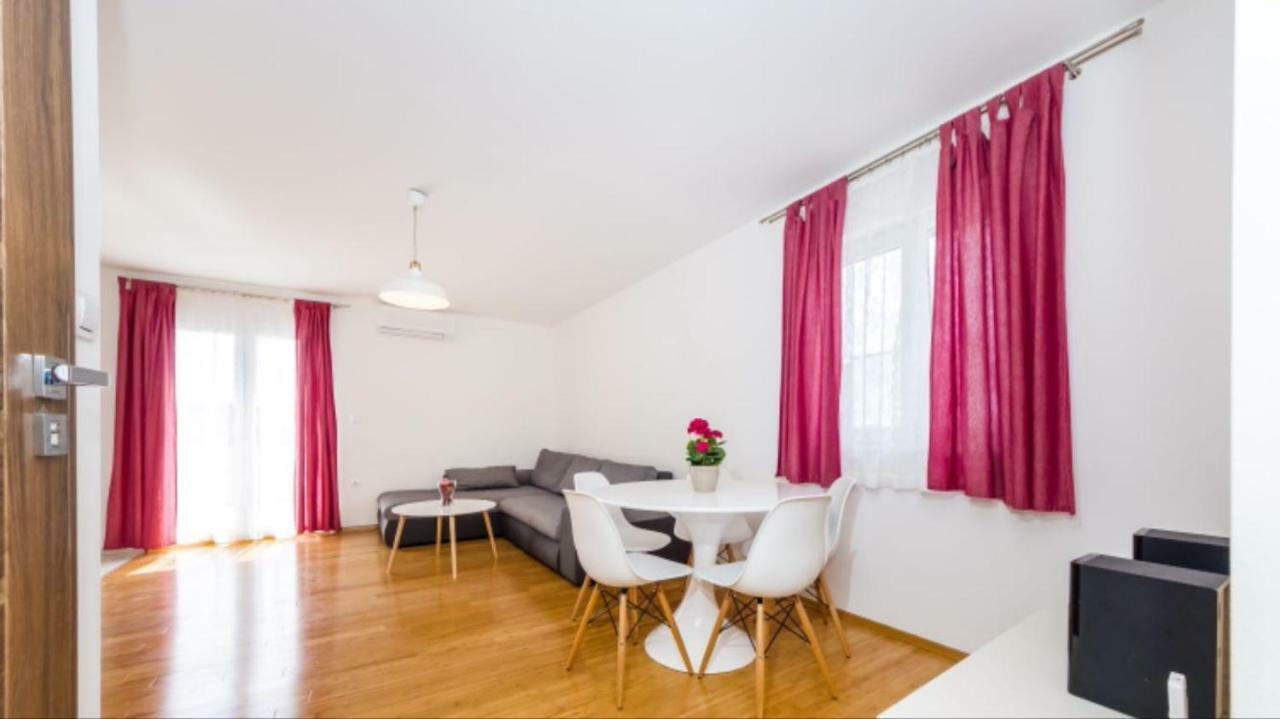 Apartmani Paradise Petrčane Extérieur photo