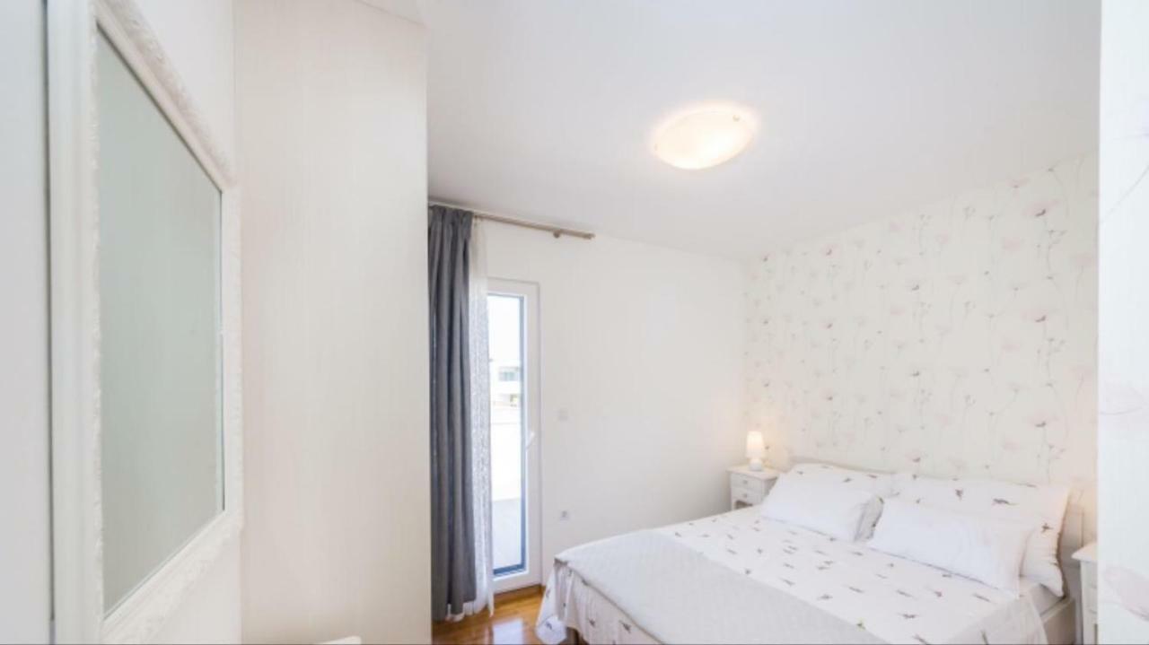 Apartmani Paradise Petrčane Extérieur photo