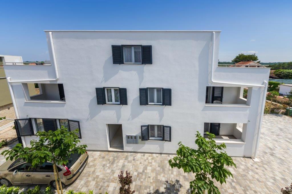 Apartmani Paradise Petrčane Extérieur photo